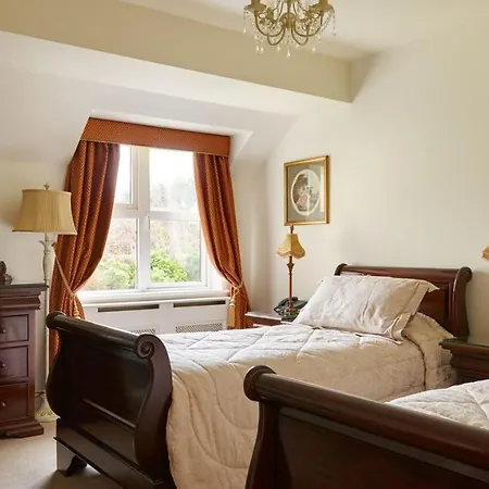 Heatons Pensionat 4*